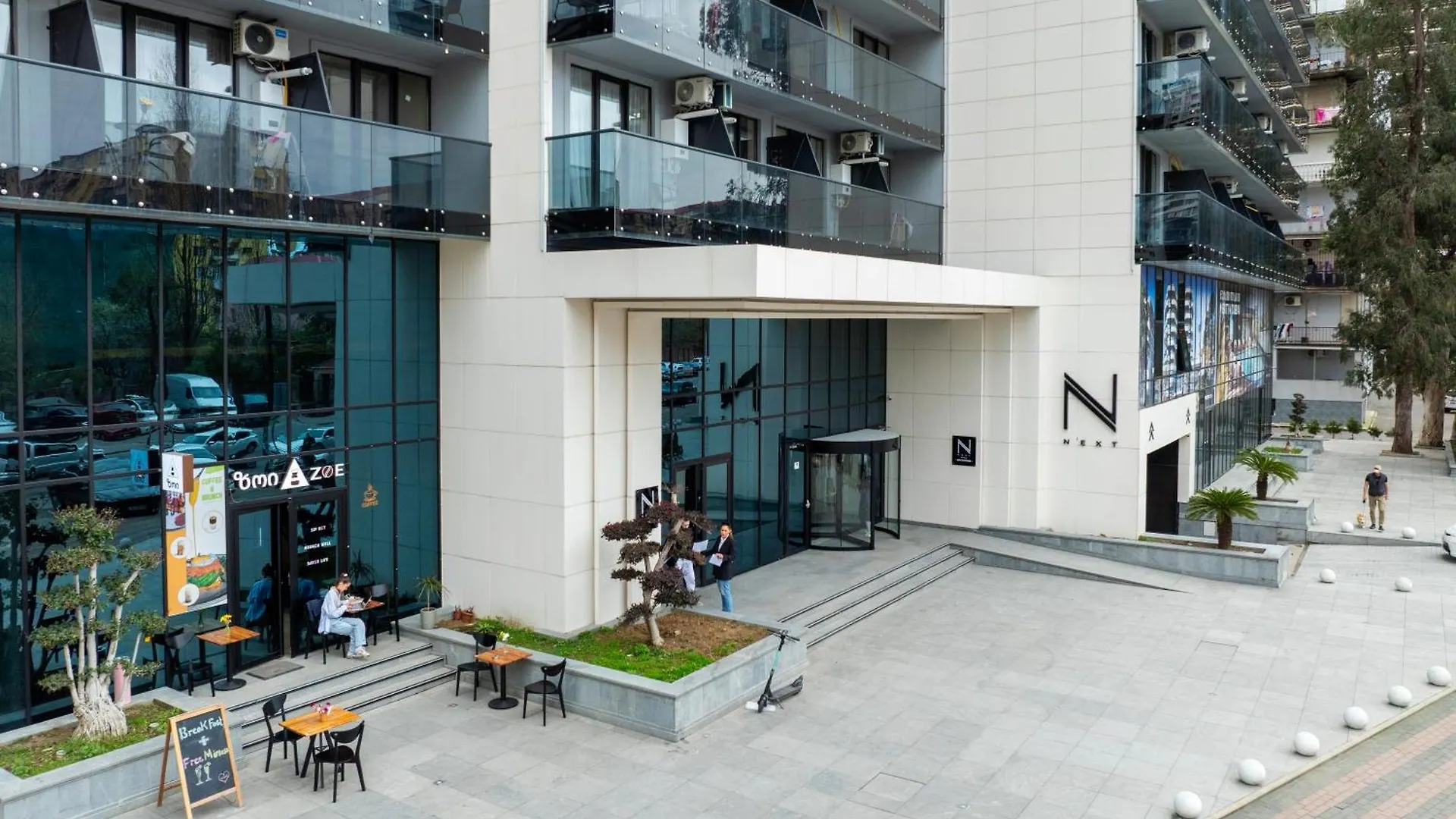 Next Apartments Official Batumi 5*,  Georgien